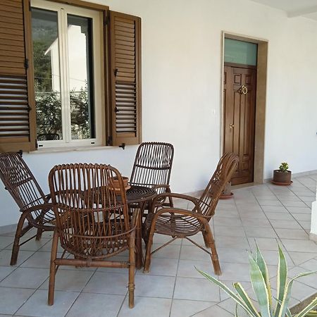 B&B Luce Bussi sul Tirino Exterior foto