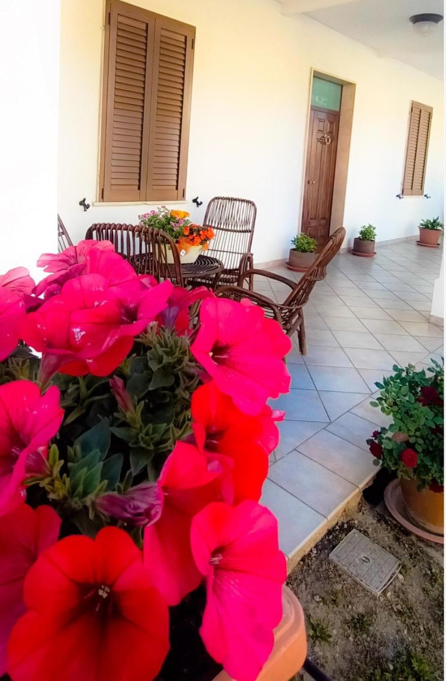 B&B Luce Bussi sul Tirino Exterior foto